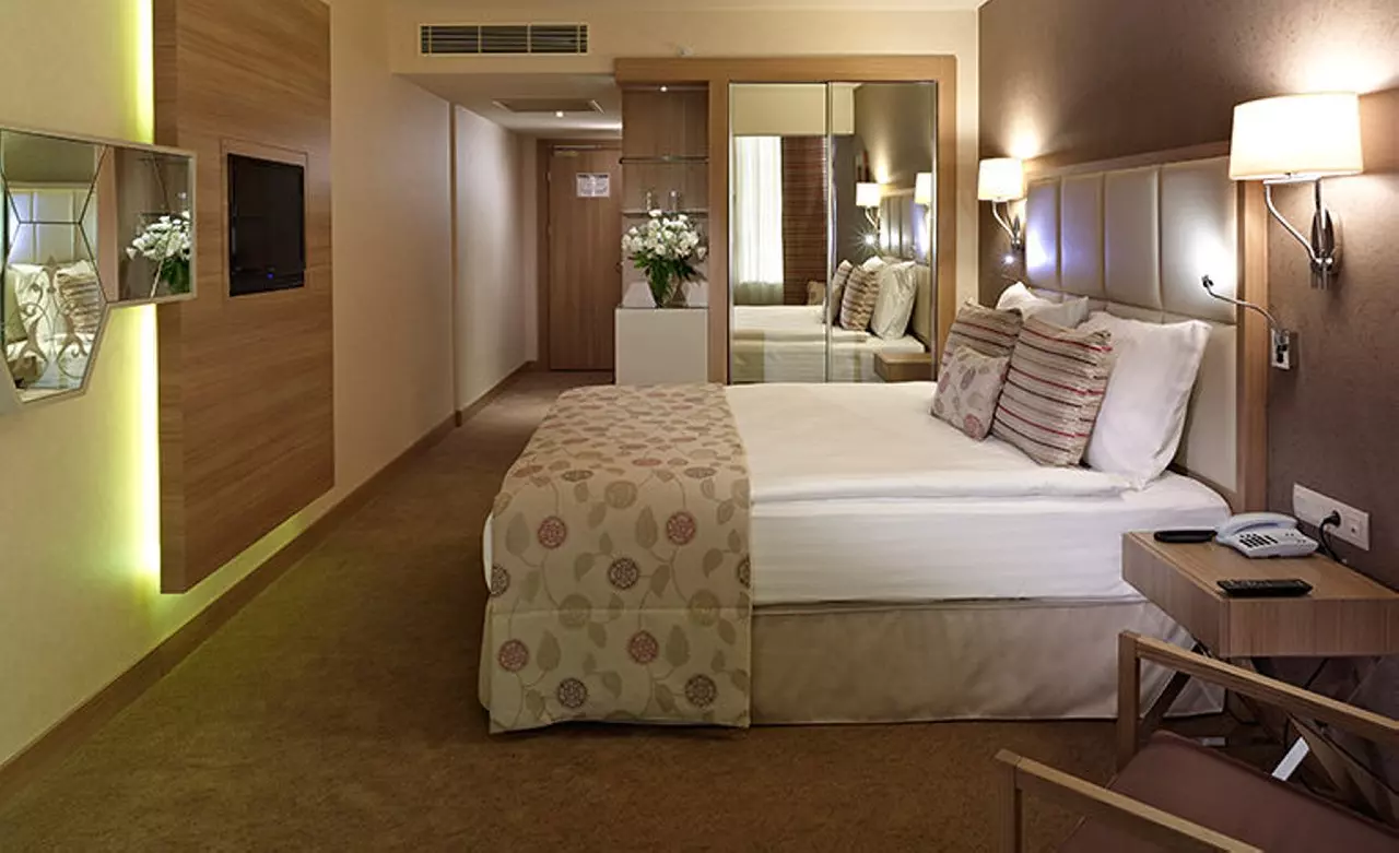 KAYAIZMIR_SHABAVIZ (14).jpg